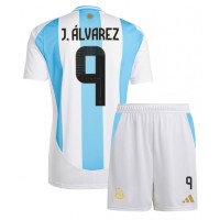 Argentina Julian Alvarez #9 Hemmadräkt Barn Copa America 2024 Kortärmad (+ Korta byxor)